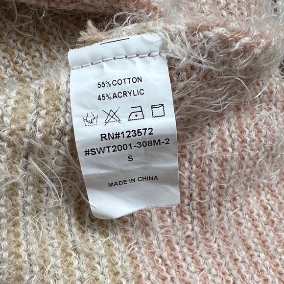 ๐HP๐ On Blue Striped Crewneck Eyelash Sweater ๐ Cream Multi - Picture 15 of 15